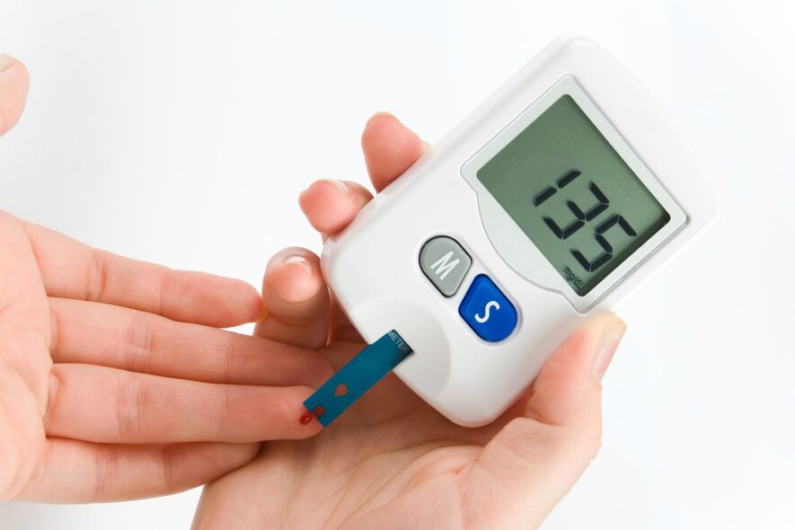 Misuación del automóvil de los niveles de azúcar en la sangre en la diabetes mellitus